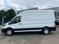 Gebraucht Ford Transit Trend 131 PS (96 kW) 2024 Andere Limousine