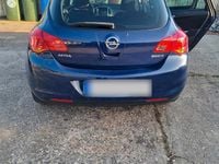 Gebraucht Opel Astra Selection 95 PS (69 kW) 2011 Blau Limousine