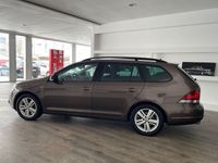 Gebraucht VW Golf VI Match 122 PS (89 kW) 2012 Braun Kleinwagen