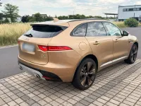 Gebraucht Jaguar F-Pace First Edition 306 PS (225 kW) 2017 Gold SUV