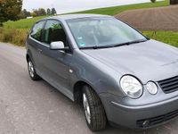 Gebraucht VW Polo 75 PS (55 kW) 2004 Silber Kleinwagen