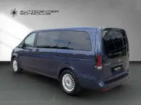 Gebraucht Mercedes EQV300 150 kW (204 PS) 2025 Sodalithblau met. Van / Kleinbus