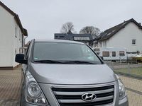 Gebraucht Hyundai H-1 170 PS (125 kW) 2017 Grau Van / Kleinbus