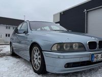 Gebraucht BMW 530 193 PS (141 kW) 2002 Kombi