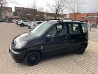 Gebraucht Toyota Yaris 86 PS (63 kW) 2000 Schwarz Kombi