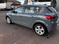 Gebraucht Dacia Sandero Expression 91 PS (66 kW) 2023 Grau Kleinwagen