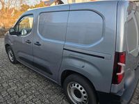Gebraucht Opel Combo Edition 136 PS (100 kW) 2020 Silber Van / Kleinbus