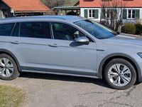 Gebraucht VW Passat Alltrack 200 PS (147 kW) 2022 Grau Kombi