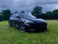 Gebraucht Ford Focus ST-Line 125 PS (91 kW) 2020 Schwarz Kombi