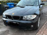 Gebraucht BMW 118 120 PS (88 kW) 2006 Schwarz Kleinwagen