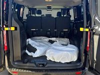Gebraucht Ford Transit Custom Trend 131 PS (96 kW) 2022 Schwarz Kombi