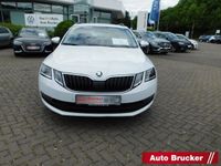 gebraucht Skoda Octavia Combi Soleil 2.0 TDI+Anhängerkupplung+Rück