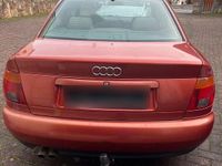Gebraucht Audi A4 150 PS (110 kW) 1996 Rot Limousine