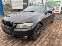 Gebraucht BMW 320 Comfort Edition 184 PS (135 kW) 2011 Schwarz Kombi