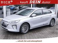 Gebraucht Hyundai Ioniq Trend 100 kW (136 PS) 2022 Typhoon silver / met Kleinwagen