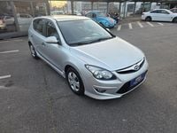 Gebraucht Hyundai i30 Classic 109 PS (80 kW) 2012 Silber Limousine