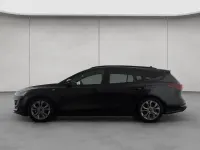 Gebraucht Ford Focus ST-Line X 155 PS (114 kW) 2024 Schwarz Limousine