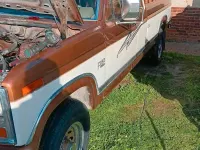 Gebraucht Ford F250 220 PS (161 kW) 1986 Beige Pickup