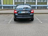 Gebraucht Skoda Rapid Ambition 95 PS (69 kW) 2019 Schwarz Kleinwagen
