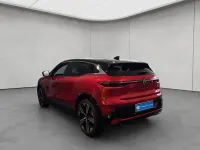 Neu Renault Megane E-Tech Iconic 160 kW (218 PS) 2025 Dezirrot metallic/dach black Limousine