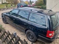 Gebraucht VW Passat 101 PS (74 kW) 2004 Schwarz Kombi