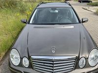 Gebraucht Mercedes E220 170 PS (125 kW) 2009 Grau Kombi