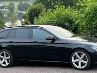 Gebraucht Mercedes E220 194 PS (142 kW) 2017 Schwarz Limousine