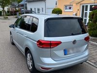 gebraucht VW Touran 1.6 TDI Automatik Navigation 5 sitzer