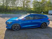 Gebraucht Ford Focus ST-Line 150 PS (110 kW) 2020 Blau Limousine