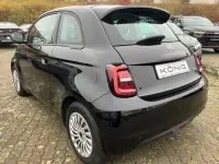 Gebraucht Fiat 500e 86 kW (118 PS) 2023 Schwarz Limousine