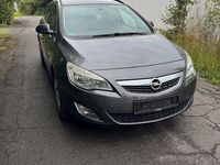 Gebraucht Opel Astra Sport 116 PS (85 kW) 2011 Andere farben Kombi