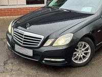 Gebraucht Mercedes E350 231 PS (169 kW) 2011 Obsidianschwarz  metalliclack Kombi