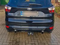 Gebraucht Ford Kuga ST-Line 150 PS (110 kW) 2017 Schwarz SUV