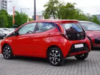 Gebraucht Toyota Aygo X-play 72 PS (52 kW) 2020 Super red 5 Kleinwagen