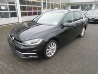 Gebraucht VW Golf VII Highline 150 PS (110 kW) 2019 Blau Kombi