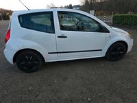 Gebraucht Citroën C2 68 PS (50 kW) 2008 Weiß Kleinwagen