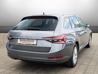 Gebraucht Skoda Superb Style 150 PS (110 kW) 2024 Grau Kombi