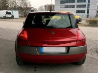 Używany Renault Mégane 95 KM (69 kW) 2004 Czerwony Hatchback