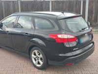 Brugt Ford Focus Trend 116 HK (85 kW) 2012 Sort Stationcar