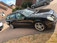 Gebraucht Mercedes E350 Avantgarde 272 PS (200 kW) 2005 Schwarz Kombi