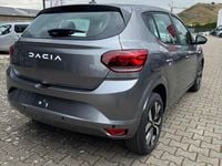 Neu Dacia Sandero Expression 91 PS (66 kW) 2025 Grau Kleinwagen