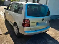 Gebraucht VW Touran 140 PS (102 kW) 2007 Silber Van / Kleinbus