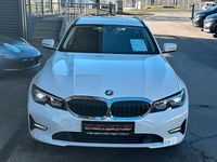 Gebraucht BMW 320e Advantage 163 PS (119 kW) 2021 Weiß Kombi
