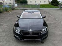 Gebraucht Skoda Superb 190 PS (139 kW) 2015 Schwarz Limousine
