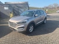 Gebraucht Hyundai Tucson Classic 132 PS (97 kW) 2017 Gold SUV