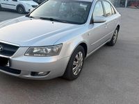 Gebraucht Hyundai Sonata 235 PS (172 kW) 2006 Grau Limousine