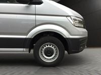 Gebraucht VW Crafter 177 PS (130 kW) 2025 Silber Van