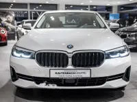 Gebraucht BMW 530e Performance 292 PS (214 kW) 2022 Weiß Limousine