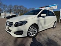 Gebraucht Mercedes B180 122 PS (89 kW) 2016 Weiß Van / Kleinbus