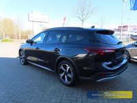 Gebraucht Ford Focus Active X 116 PS (85 kW) 2024 Schwarz Kombi